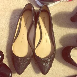 Gianni Bini Pointed Flats